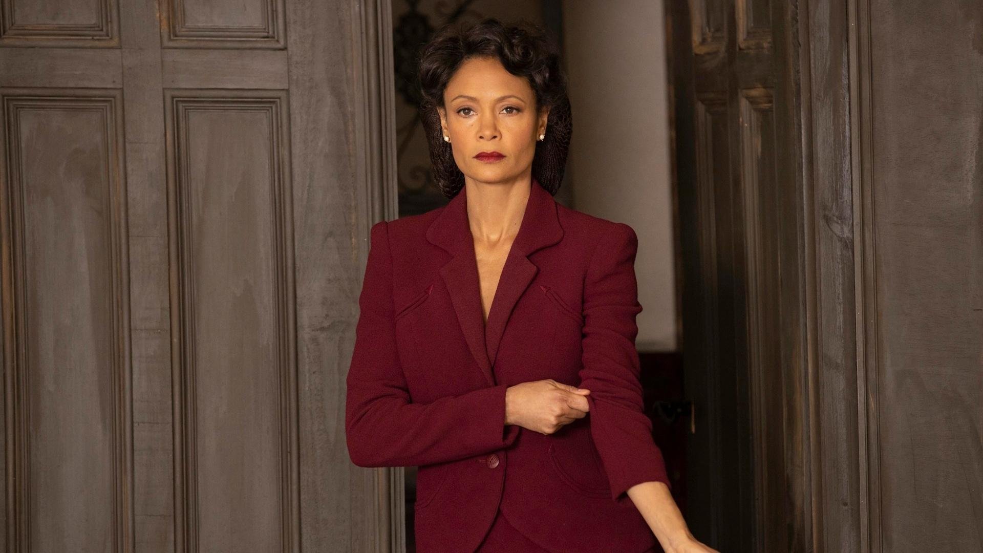 台球比赛现场表演精彩纷呈，观众久久不愿离去，台球比赛简单规则